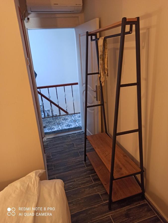 Gagarin Pub & Hotel 安塔利亚 外观 照片